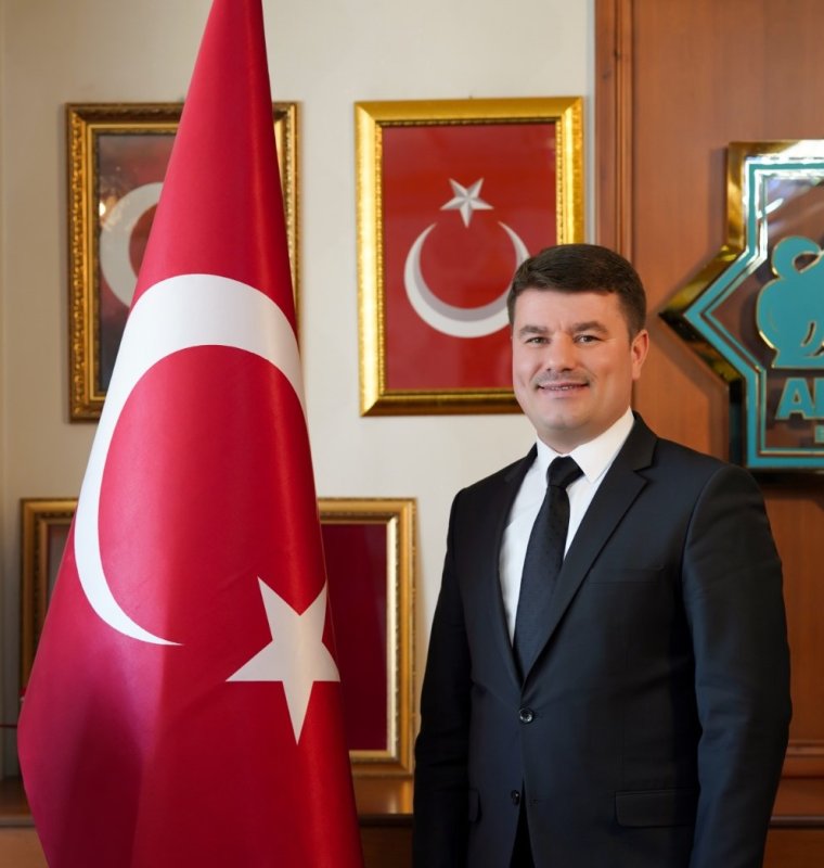 BAŞKAN DİNÇER’DEN MEVLİD KANDİLİ MESAJI
